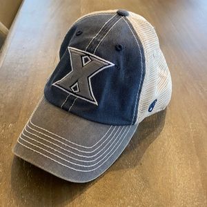 Xavier musketeers hat